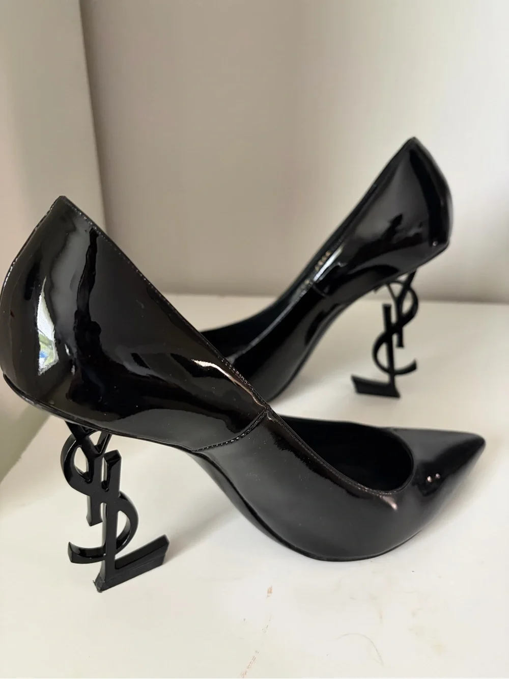 YSL Saint Laurent Opyum Patent Black Logo Heel Pumps - Picture 1 of 5